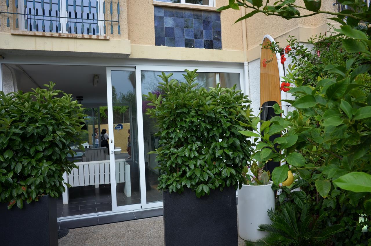 Beach House Castelldefels Buitenkant foto