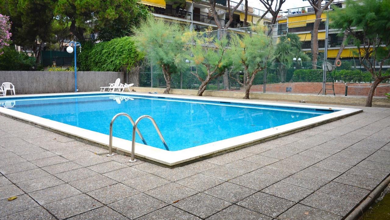 Beach House Castelldefels Buitenkant foto