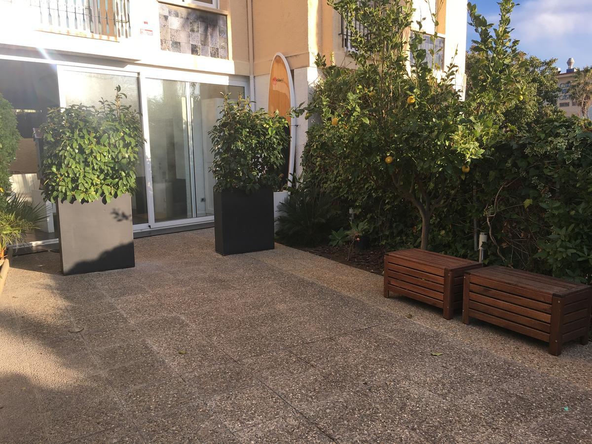 Beach House Castelldefels Buitenkant foto