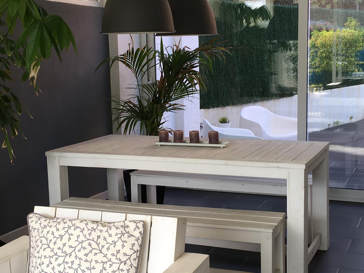 Beach House Castelldefels Buitenkant foto